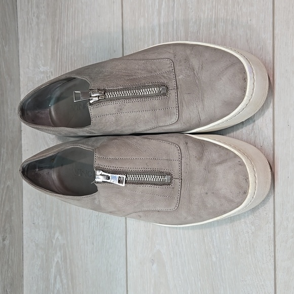 Vince Women Leather Platform Zip front Sneakers shoes sz 8.5M - Picture 3 of 10